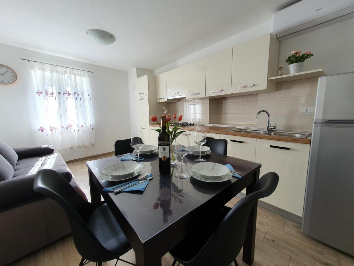 Apartaments Ukic Првич Шепурине Экстерьер фото